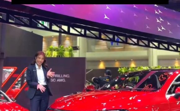 Mercedes-Benz The new CLA 250+ with EQ technology